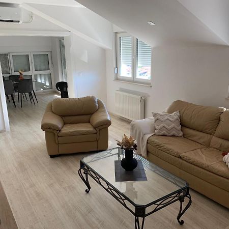 Cityview Apartment Sane Mostar Bagian luar foto